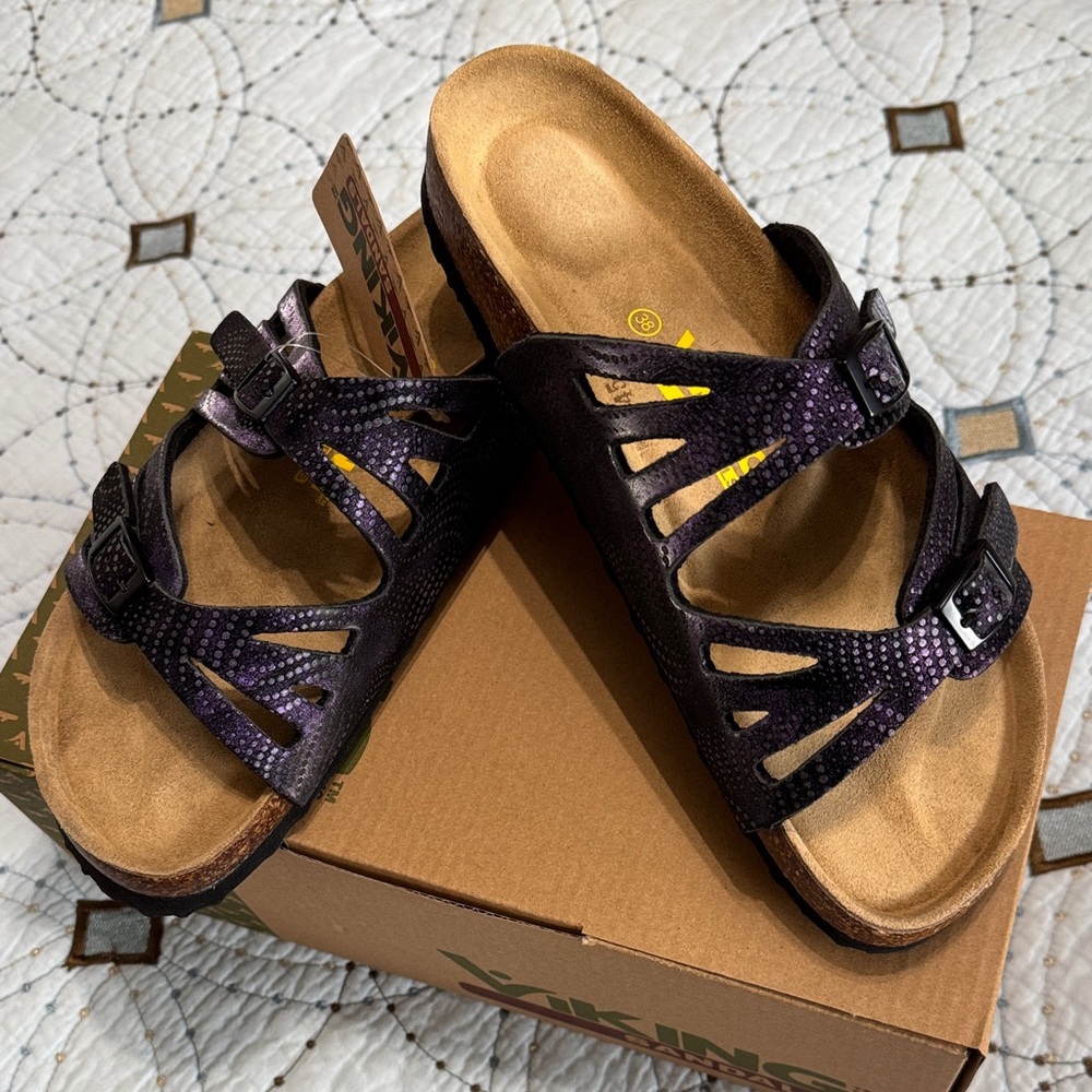 Vikings Women's Sandals
